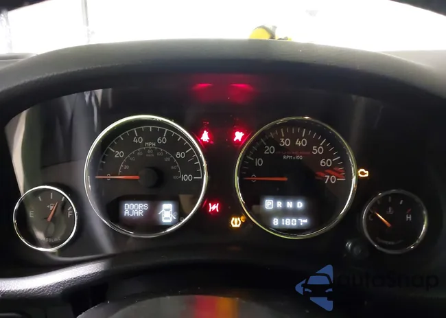 1C4HJWFG8HL556073: 44270997