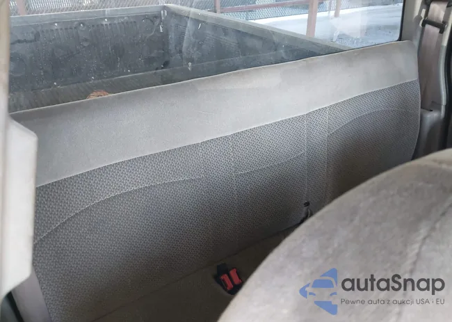 1FTRX07W2XKA77027: 44271064