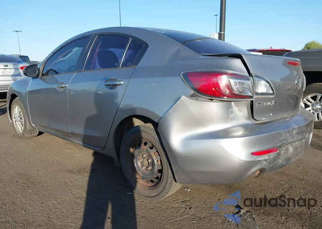 JM1BL1U89D1714814: 44272080