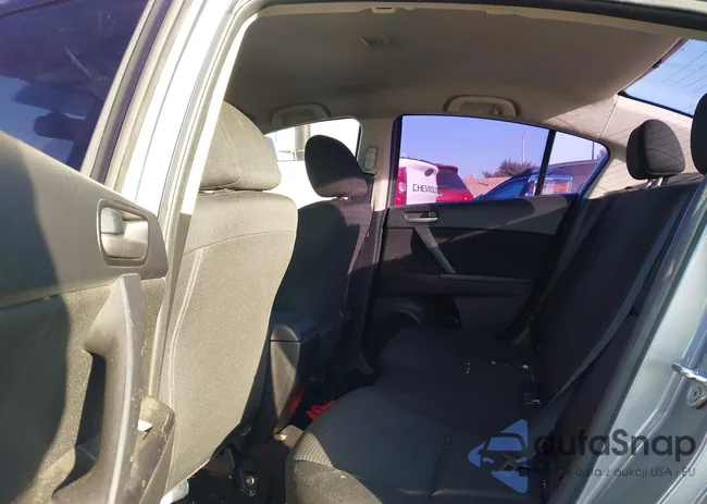 JM1BL1U89D1714814: 44272080