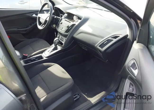 1FADP3F25GL401551: 44272141