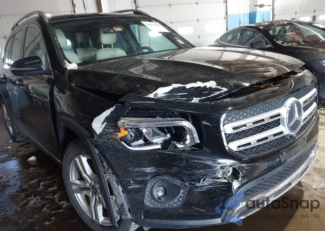 W1N4M4HB2LW013555: 44272186