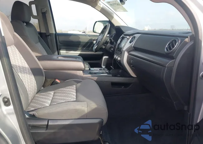 5TFEY5F1XMX274525: 44272188