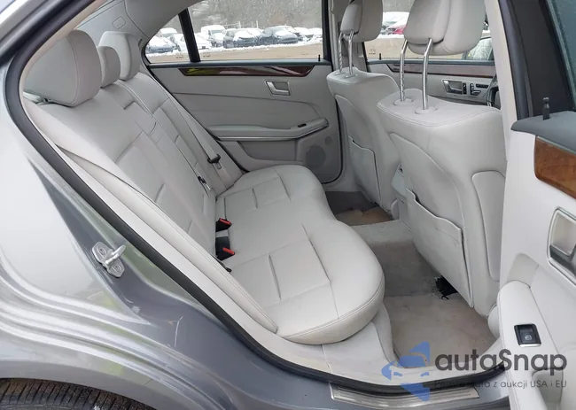 WDDHF8JBXEA835207: 44272325