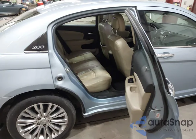 1C3CCBCG4DN603166: 44272348