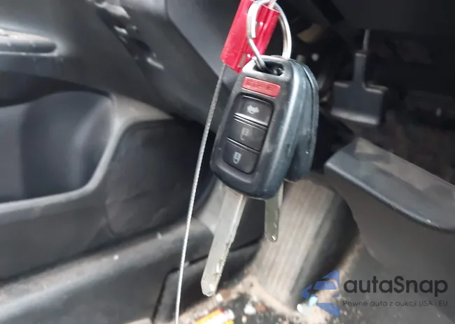 1HGCR2F53DA145715: 44272379