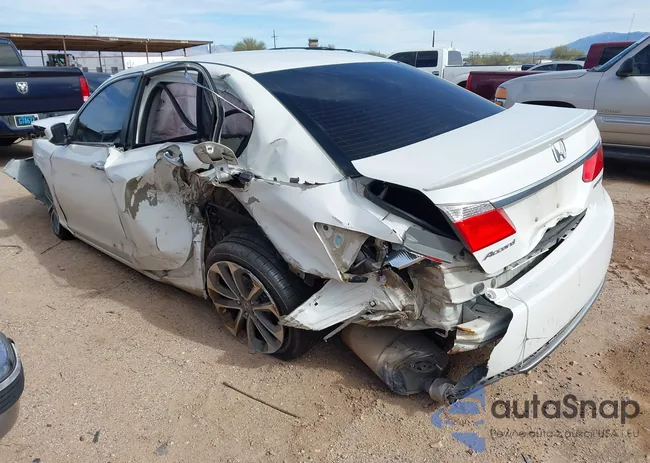 1HGCR2F53DA145715: 44272379