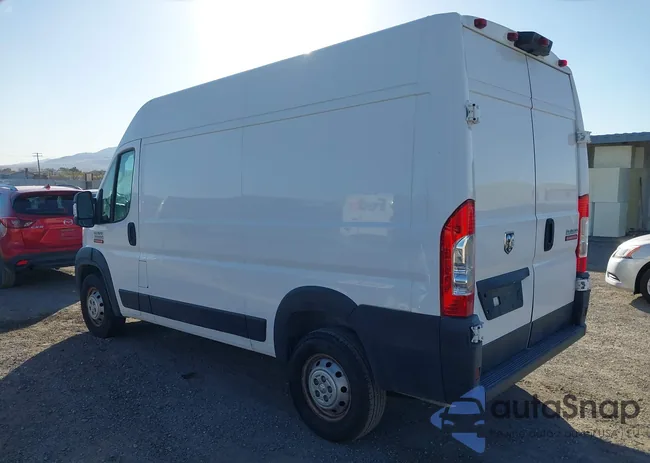 3C6TRVCG3KE530876: 44272385