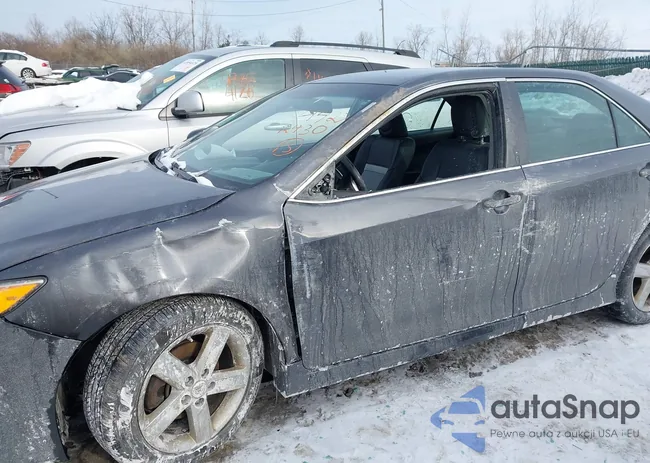 4T1BF1FK2CU144650: 44272430