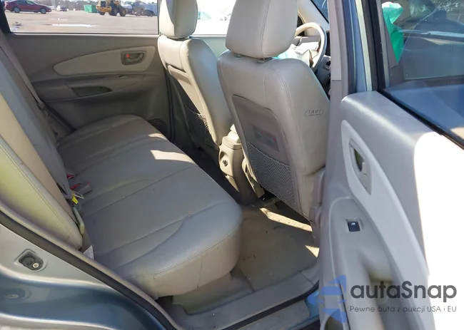 KM8JN12D35U194787: 44272442