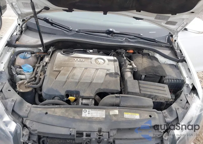 3VWPL7AJ1EM619505: 44272481