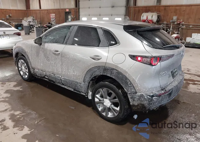 3MVDMBBM1PM515662: 44272482