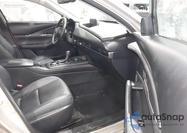 3MVDMBBM1PM515662: 44272482