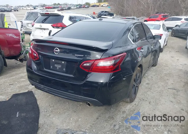 1N4AL3AP5JC246119: 44272501