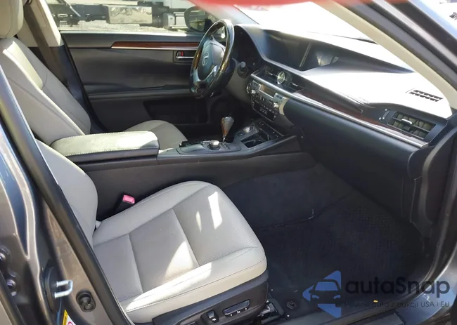 JTHBK1GG6F2209394: 44272599