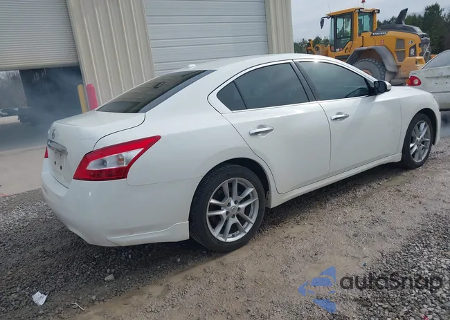 1N4AA5AP9AC822232: 44272677