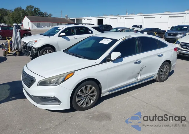 5NPE34AF0GH328037: 44271690