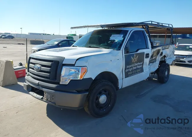 1FTMF1CM5DKE24403: 44271808