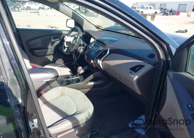 KM8JT3AB4DU593983: 44272007