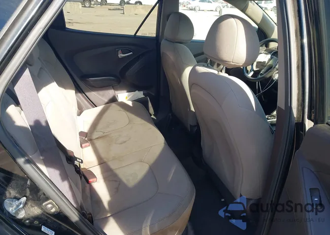 KM8JT3AB4DU593983: 44272007