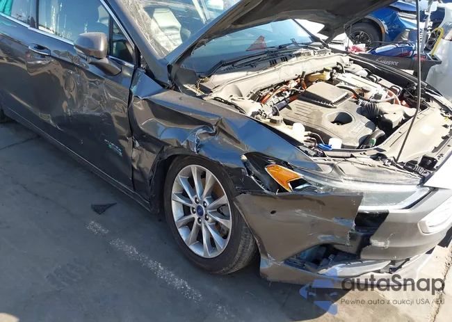 3FA6P0PU5HR379853: 44272035