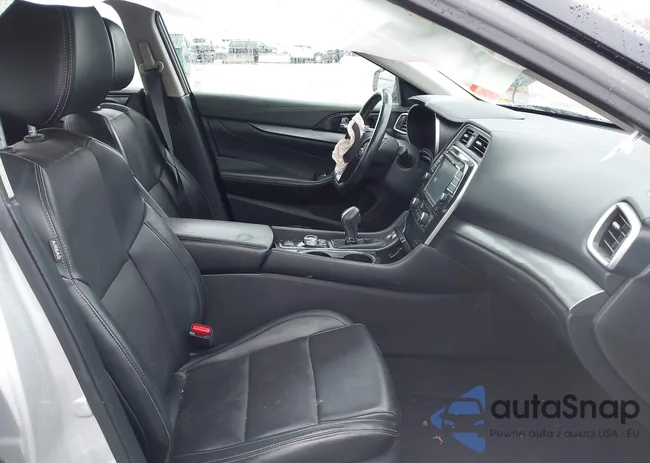 1N4AA6AP9JC377027: 44273089