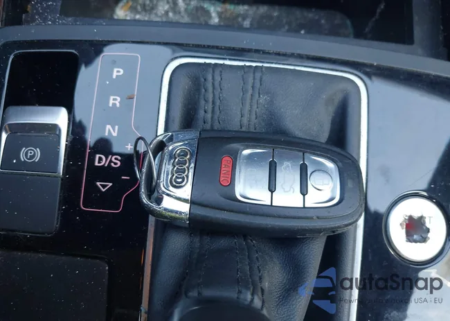 WAUFFAFC9FN024192: 44273097