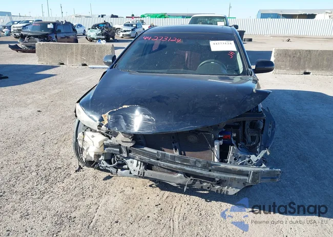 KNAFU4A2XD5700975: 44273124