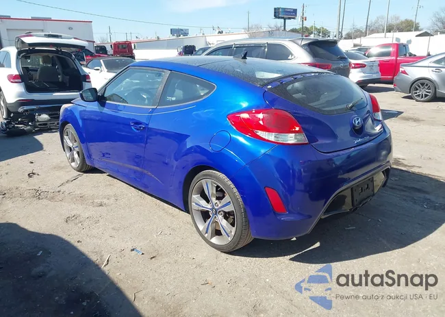 KMHTC6AD0CU065061: 44273212