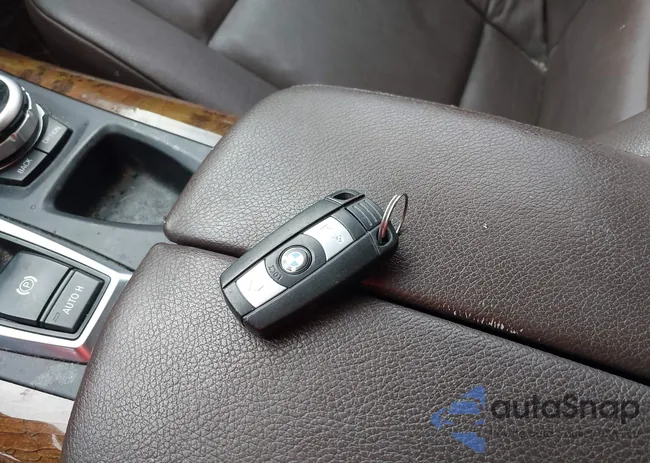 5UXZV4C5XBL741697: 44273285