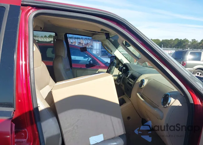 1FMPU17506LA43976: 44273292