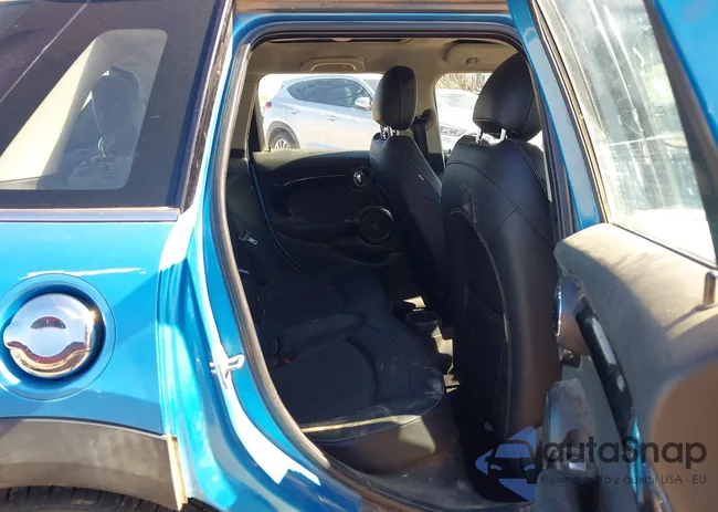 WMWXU3C59G2B66866: 44273355