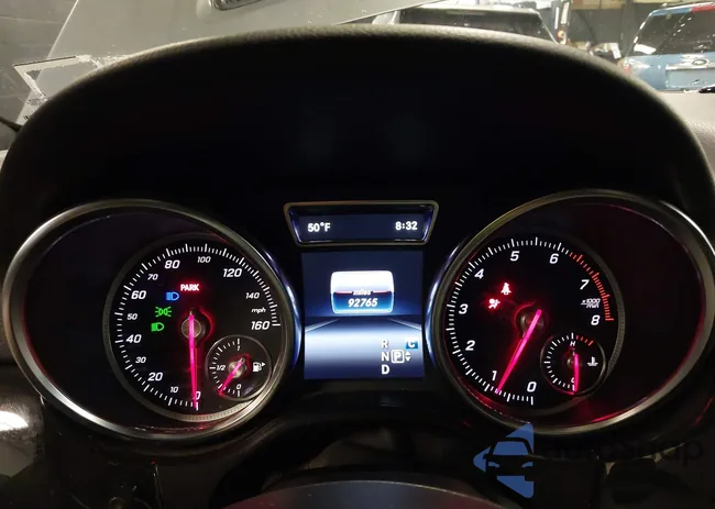 4JGDA5HBXJB181692: 44273357