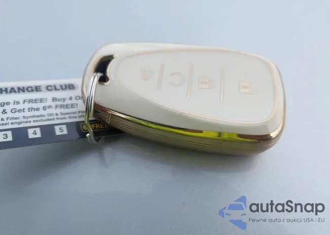 KL79MPSL0MB011647: 44273369