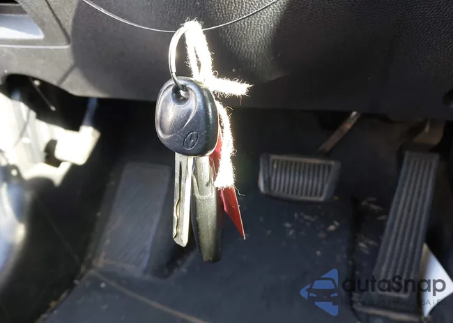 KM8JT3AF2FU065557: 44273370