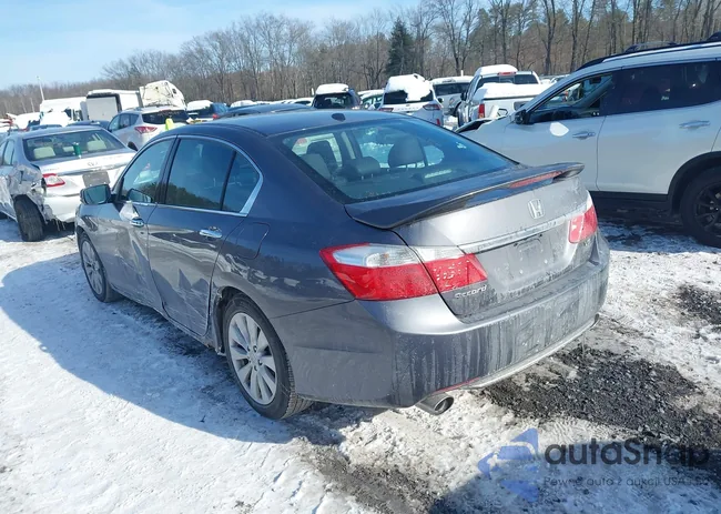 1HGCR3F84FA013436: 44273406