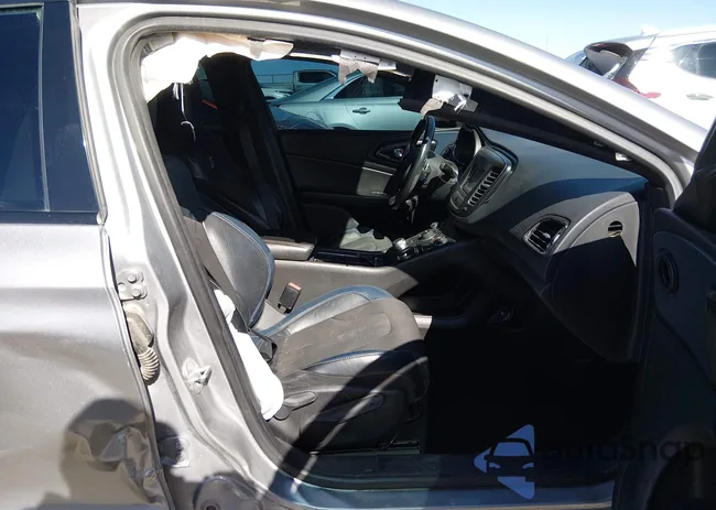 1C3CCCBB8FN754557: 44273431