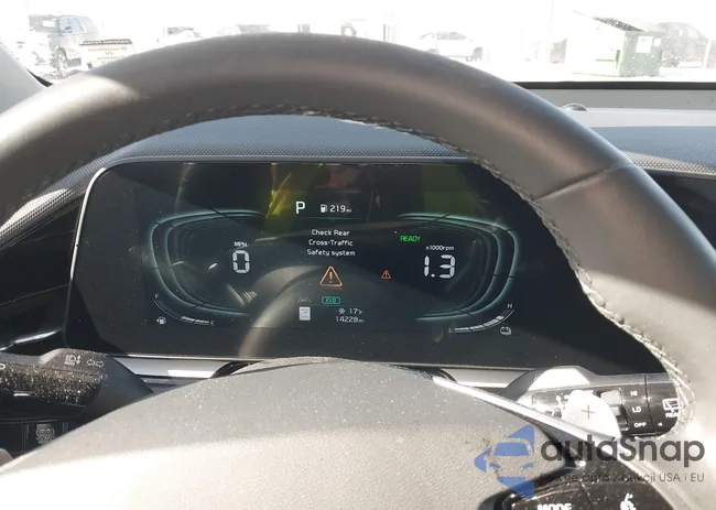 KNDCR3LE7R5205813: 44273479