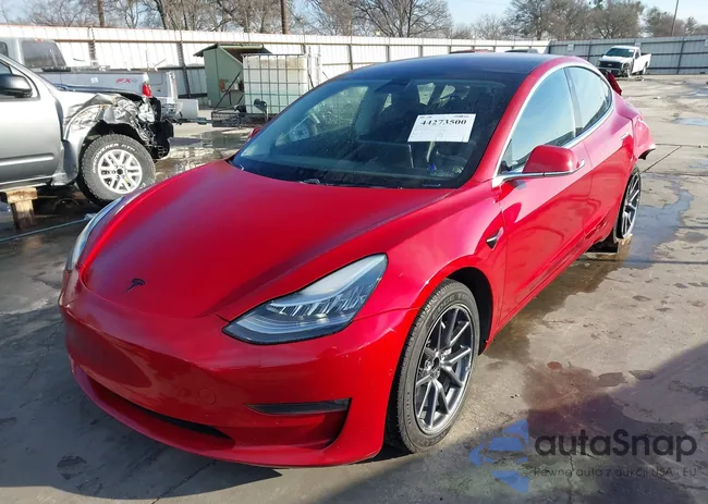 5YJ3E1EB3JF087958: 44273500