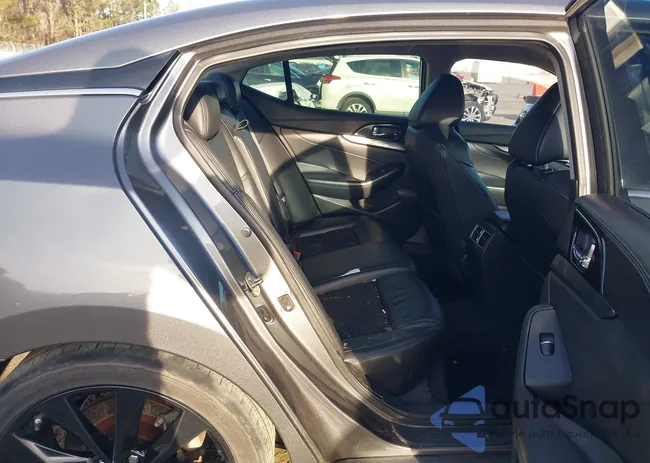 1N4AA6AP1HC429017: 44273530