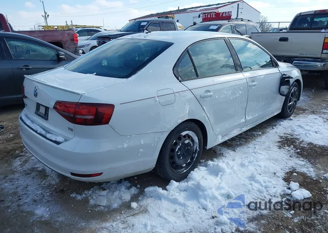 3VWD17AJ8GM273934: 44273559