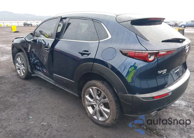 3MVDMBCM4SM823867: 44273581