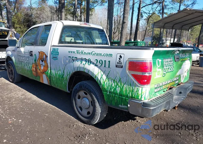 1FTRX12W49KC73941: 44272701