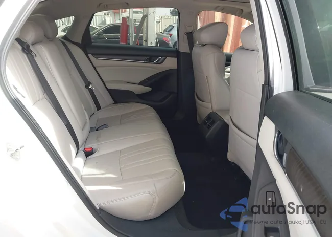 1HGCV2F93JA016027: 44272726