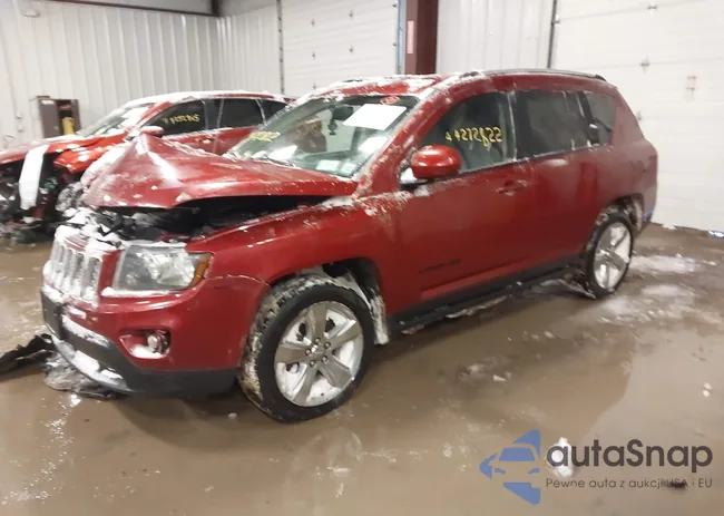 1C4NJDEB2GD572713: 44272822