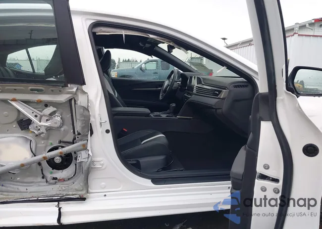 4T1DBADK5SU506928: 44272849