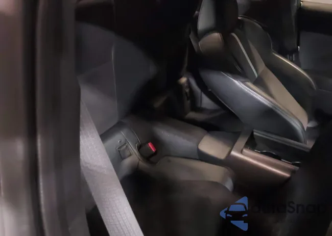 JF1ZNBE17S8755632: 44272856