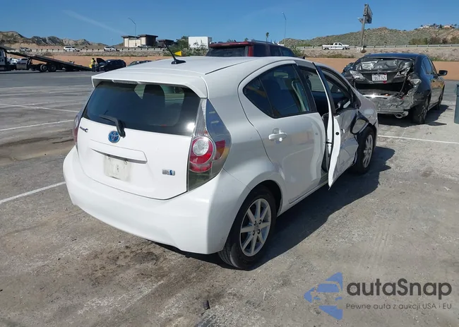 JTDKDTB34C1510758: 44272882