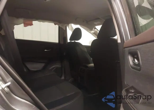 5N1BT3BB8PC817415: 44272909