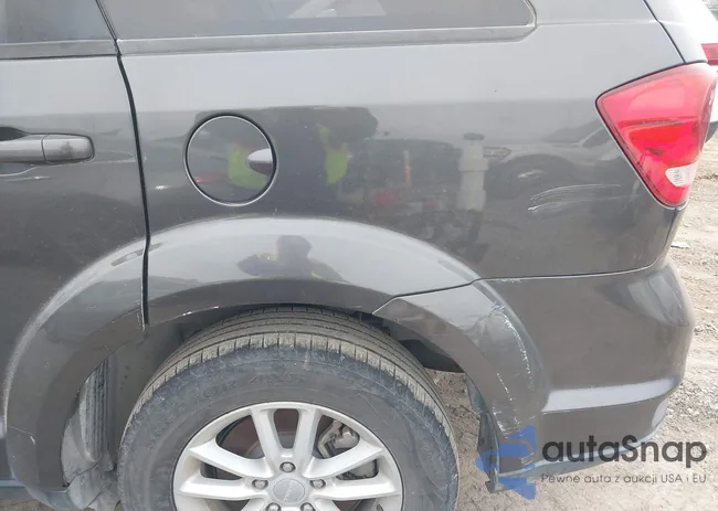 3C4PDCBBXHT587549: 44273027